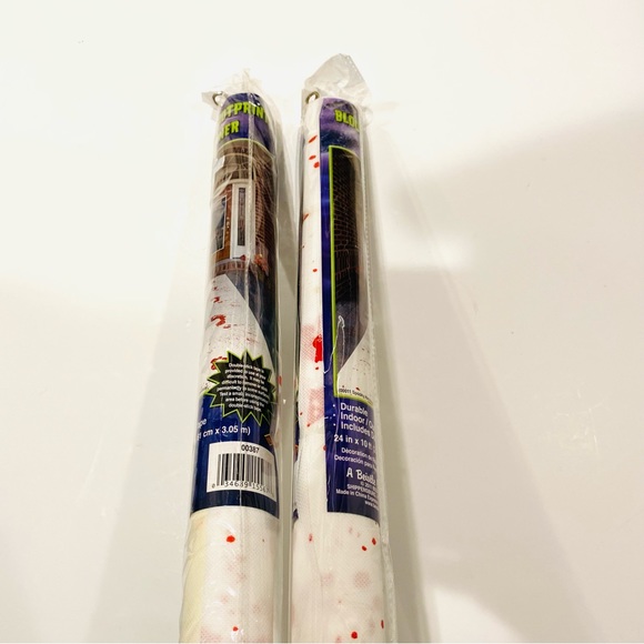 HALLOWEEN Bloody Footprint Indoor/Outdoor Runner with Double Sided Tape 24”x10ft - Picture 11 of 13